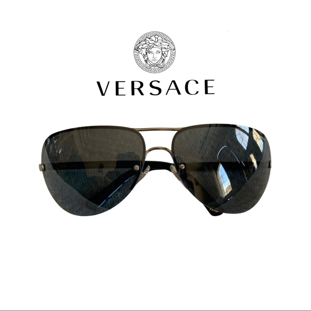 ⚜️✨Versace Sunglasses Aviator Style✨⚜️